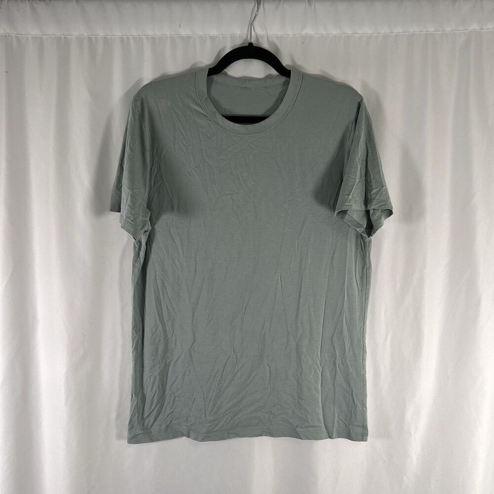 Lululemon Athletic Shirt Men's Medium Green Crew Neck Short Sleeve Soft